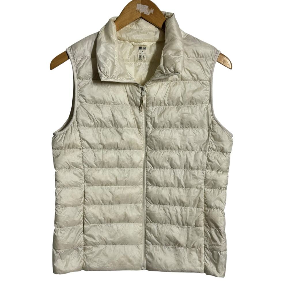Uniqlo Down Puff‎ Vest Women M Cream Ivory Outdoor Full Zip 90% Fill Casual Coat